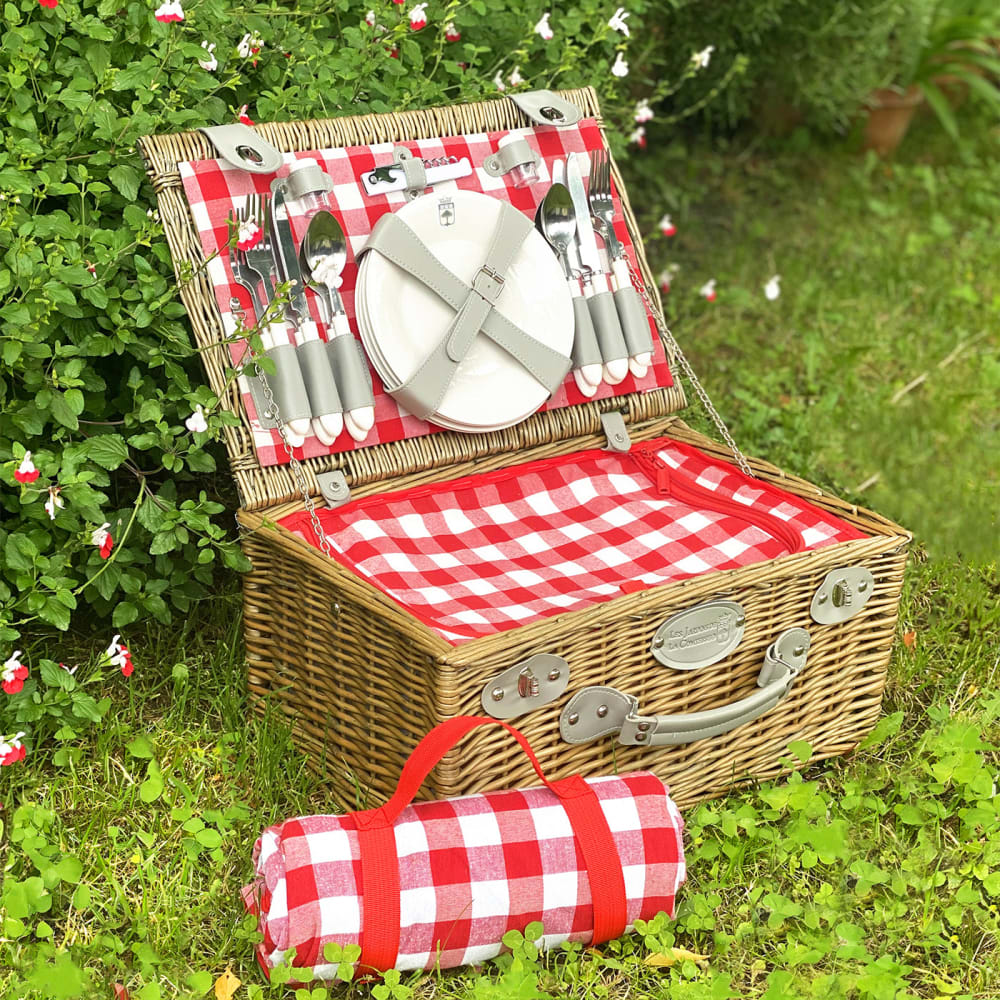 Panier pique-nique Marly avec des carreaux rouges et blanc 4 personnes