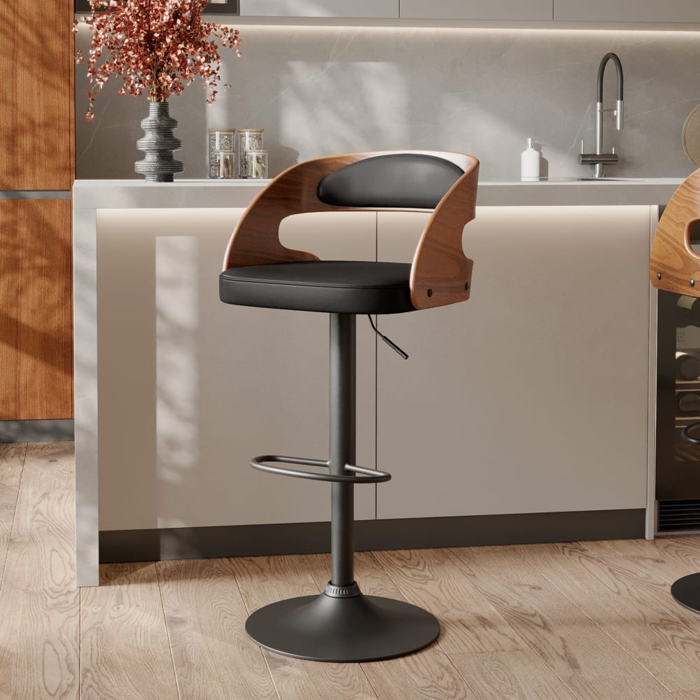 Sedia da bar regolabile 62/84 cm e girevole in ecopelle nera -