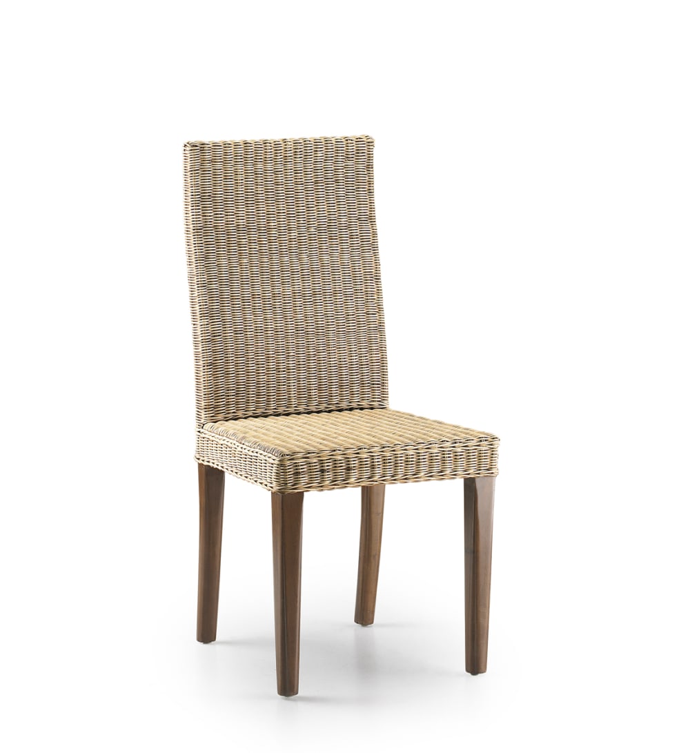 chaise en rotin et bois