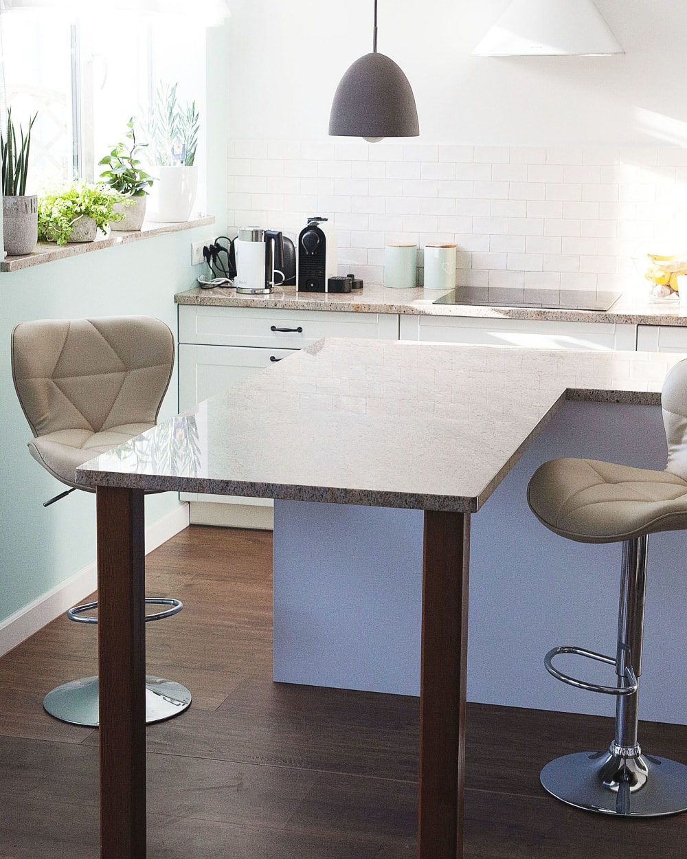 Set mit 2 Barstühlen aus Metall, beige - Maisons Du Monde