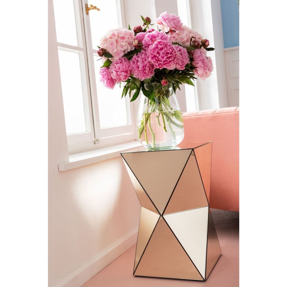Table d'appoint faces triangulaires en verre miroir doré - Maisons du Monde