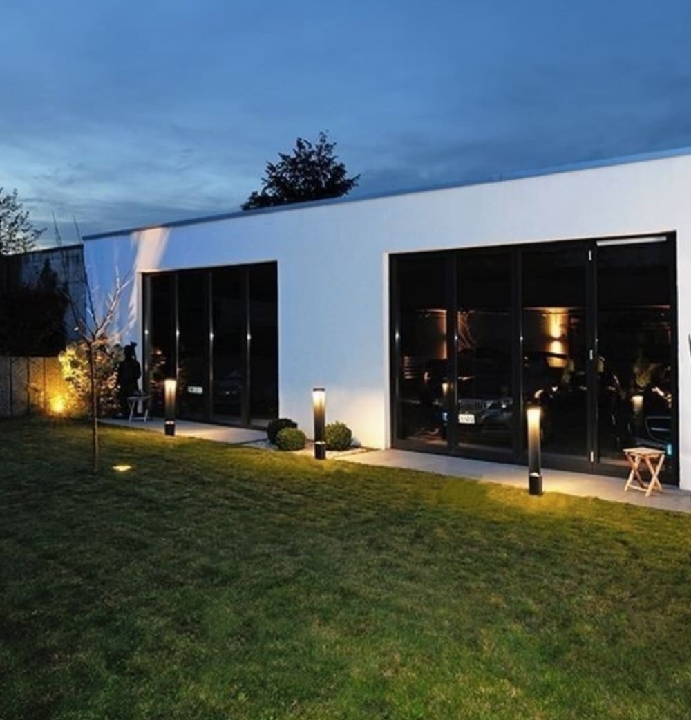 Borne d'éclairage de jardin en aluminium gris H80cm - Maisons du Monde