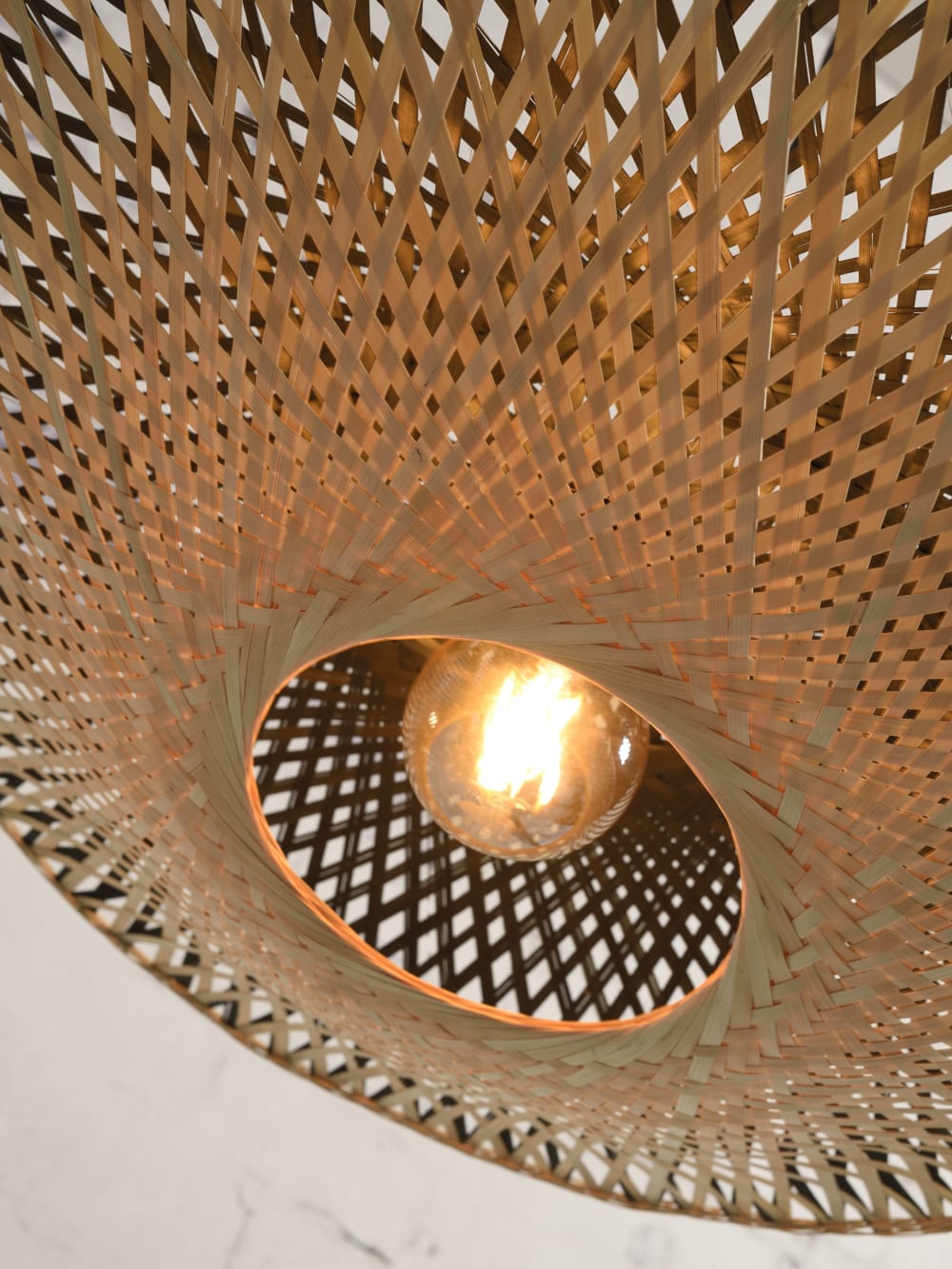 Lampadaire en bambou suspendu D207cm — vue 3