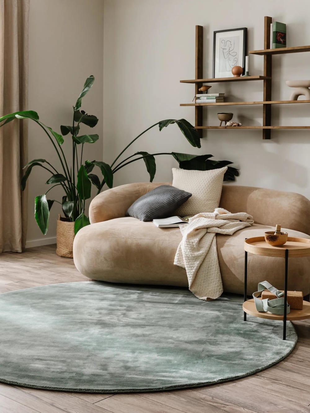 Tapis en viscose rond vert clair D 120 — vue 3