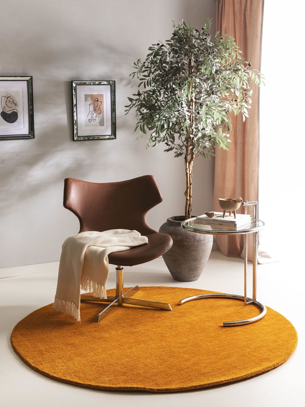 Tapis en laine rond jaune D 120 — vue 3