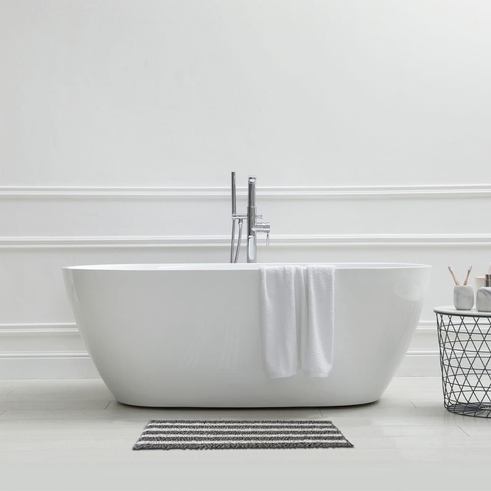 Tapis de bain déco à rayures en polyester 50x80cm - Maisons du Monde