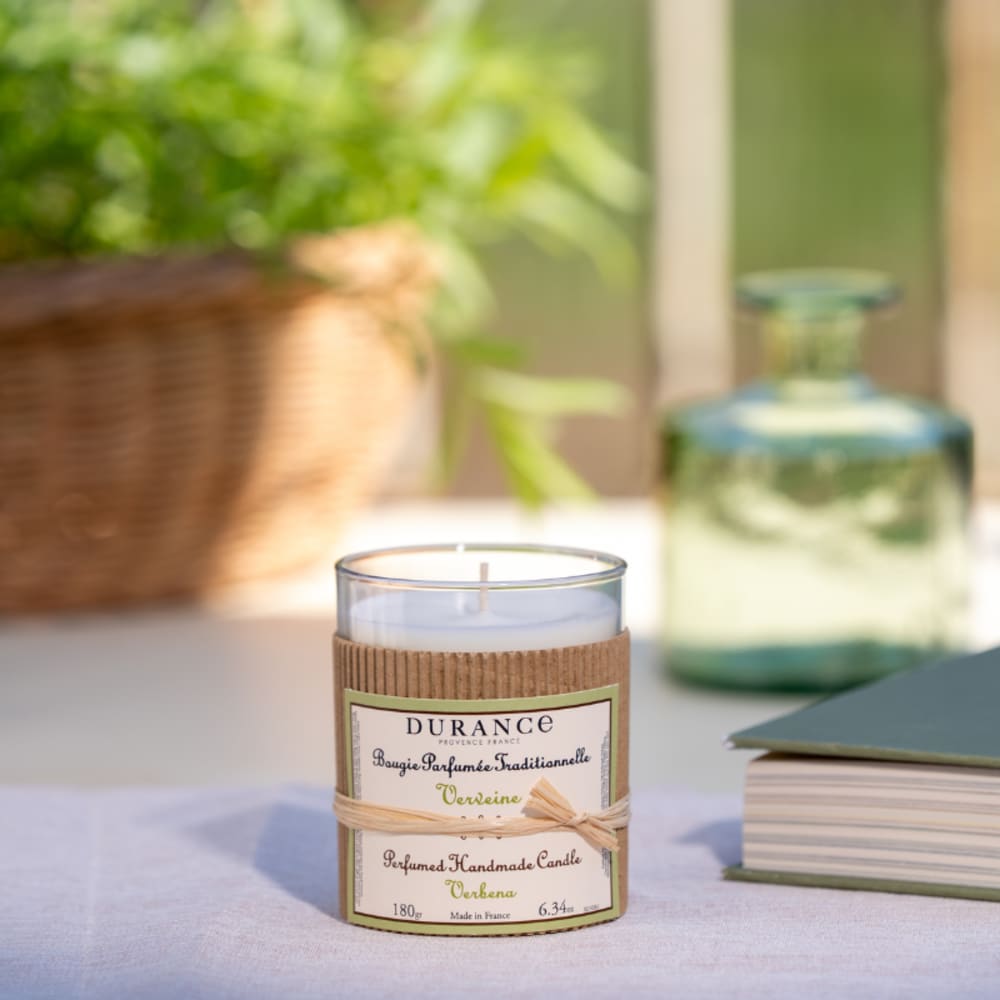 Bougie parfumée verveine - Maisons du Monde