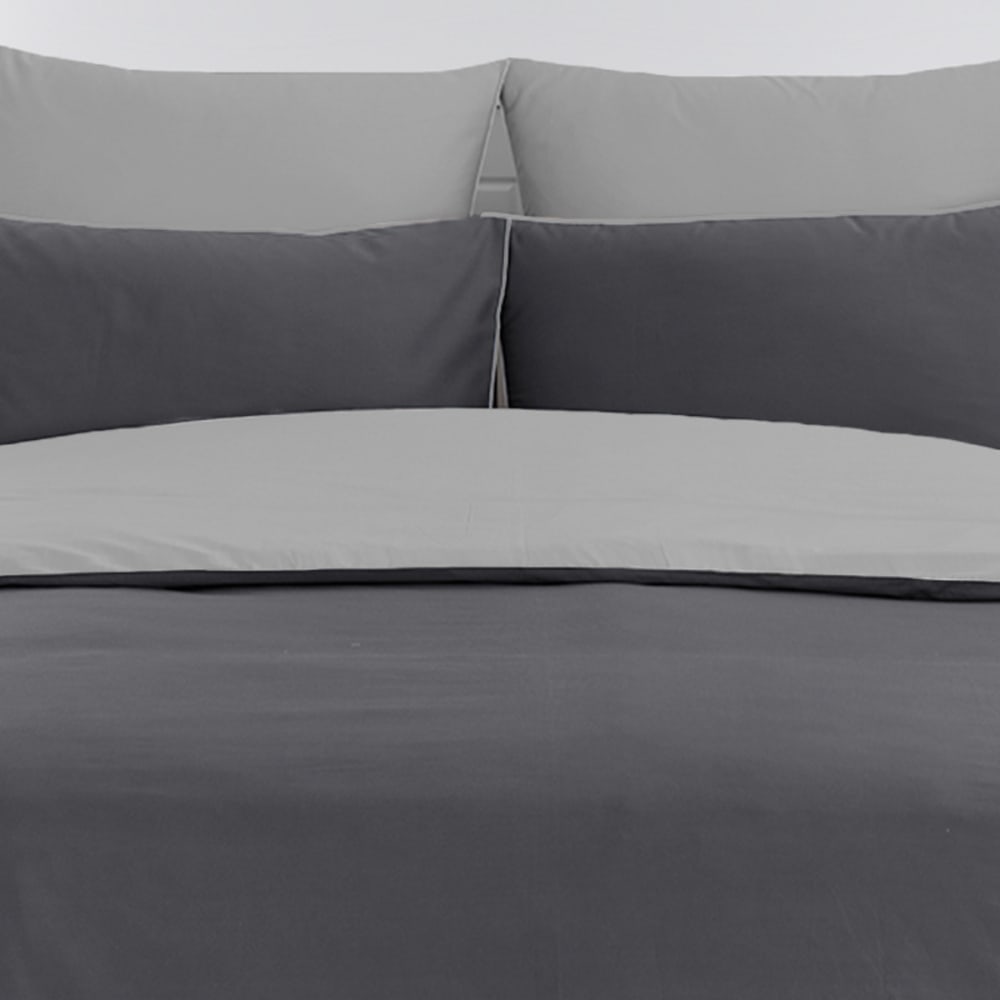 Housse de couette bicolore en percale coton anthracite/gris 260x240 cm — vue 4