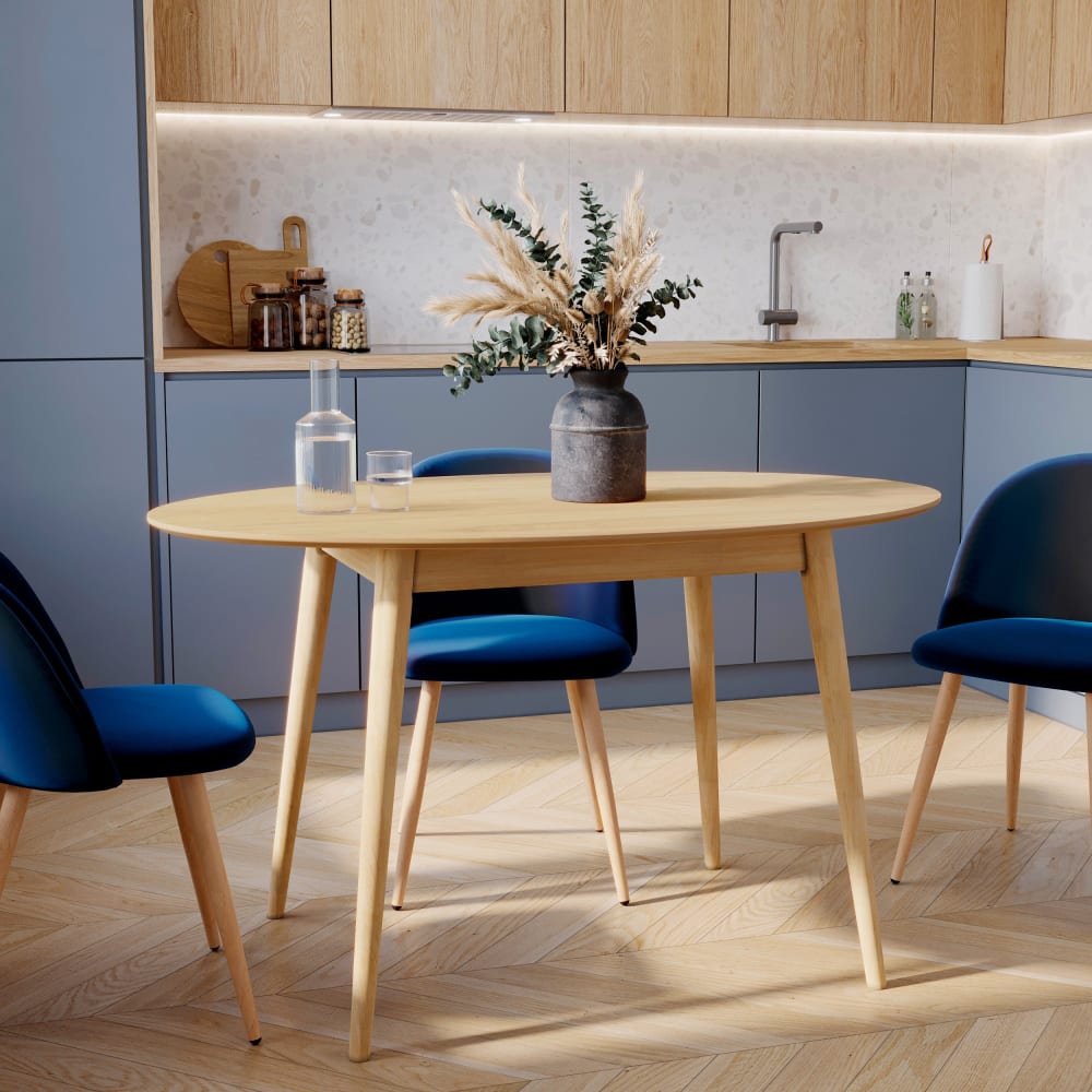 Table ovale 4 personnes en bois clair 130 cm