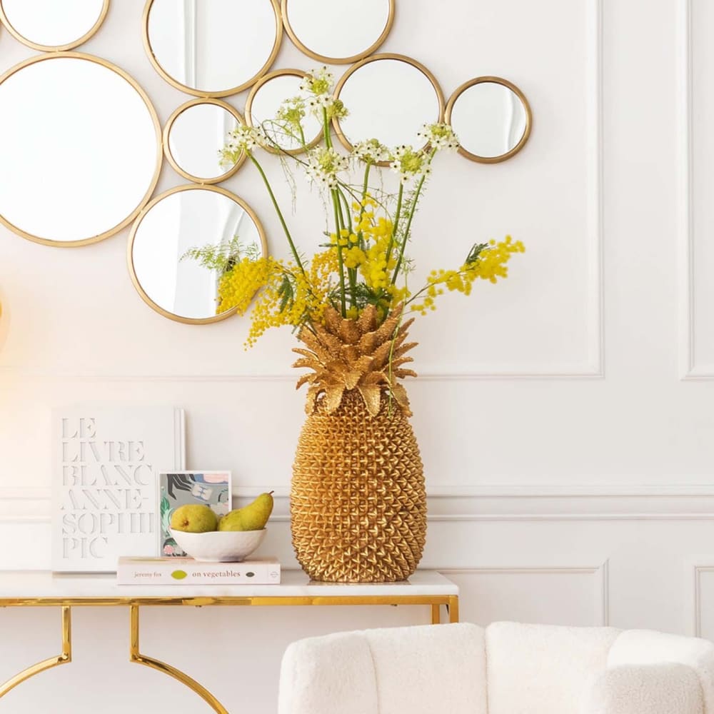 Vase ananas en polyrésine dorée h50 - Maisons du Monde