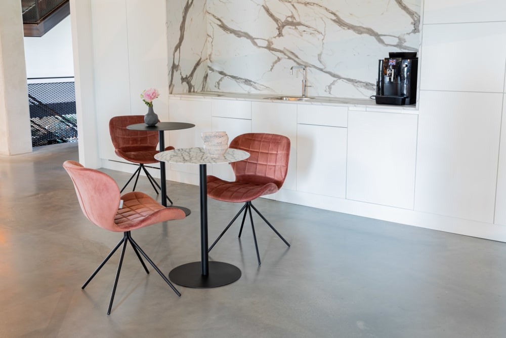 Mesa de bistró de metal negro - Maisons du Monde
