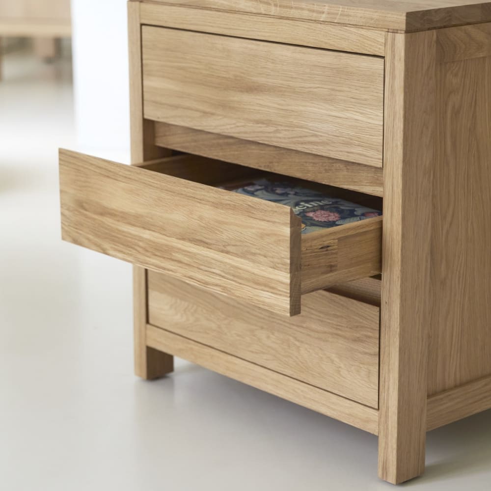 Schreibtisch aus massiver Eiche mit Schubladenmodul - Maisons Du