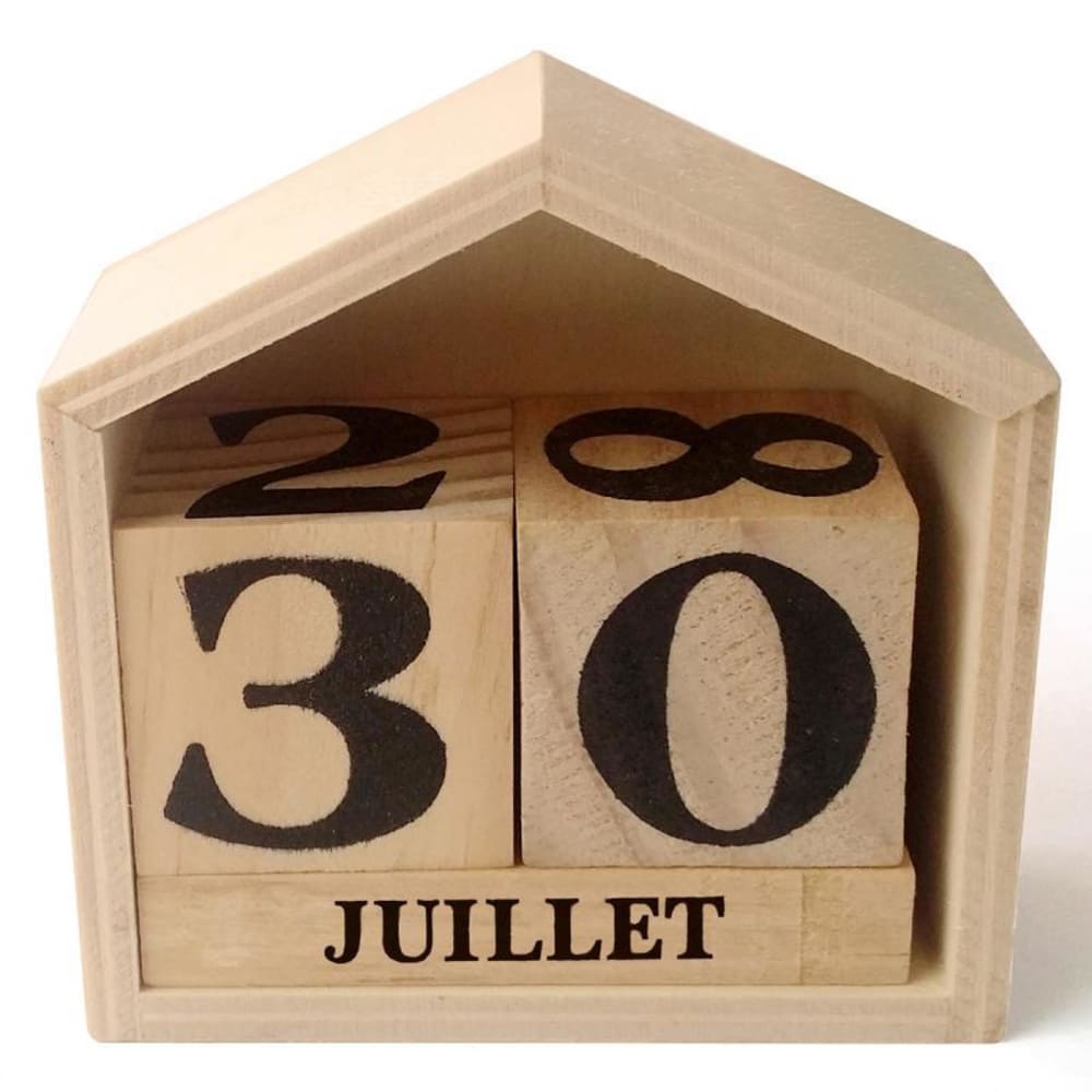 Graine Créative Calendrier perpétuel en bois maisonnette 7,3x8x3,4cm Beige