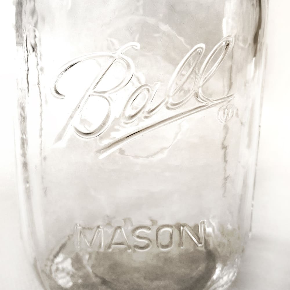 Lampe bocal en verre rouge clair — vue 3