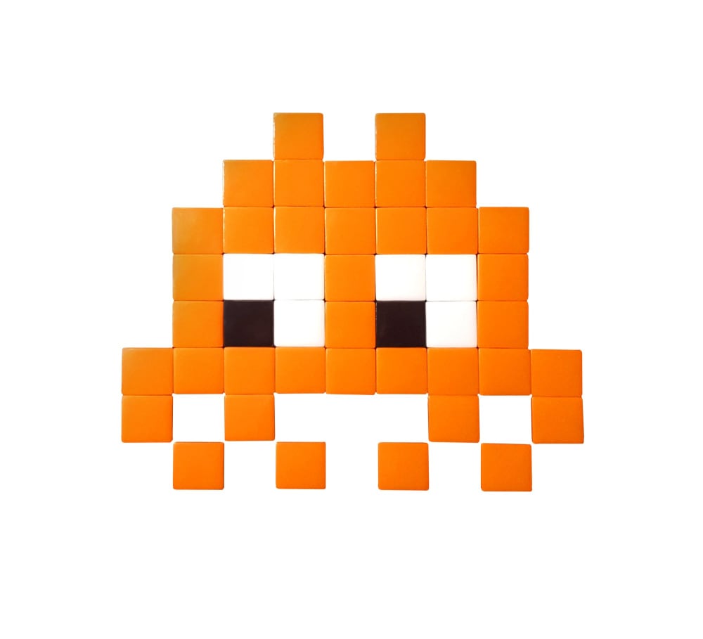 Mosaïque invaders en verre orange