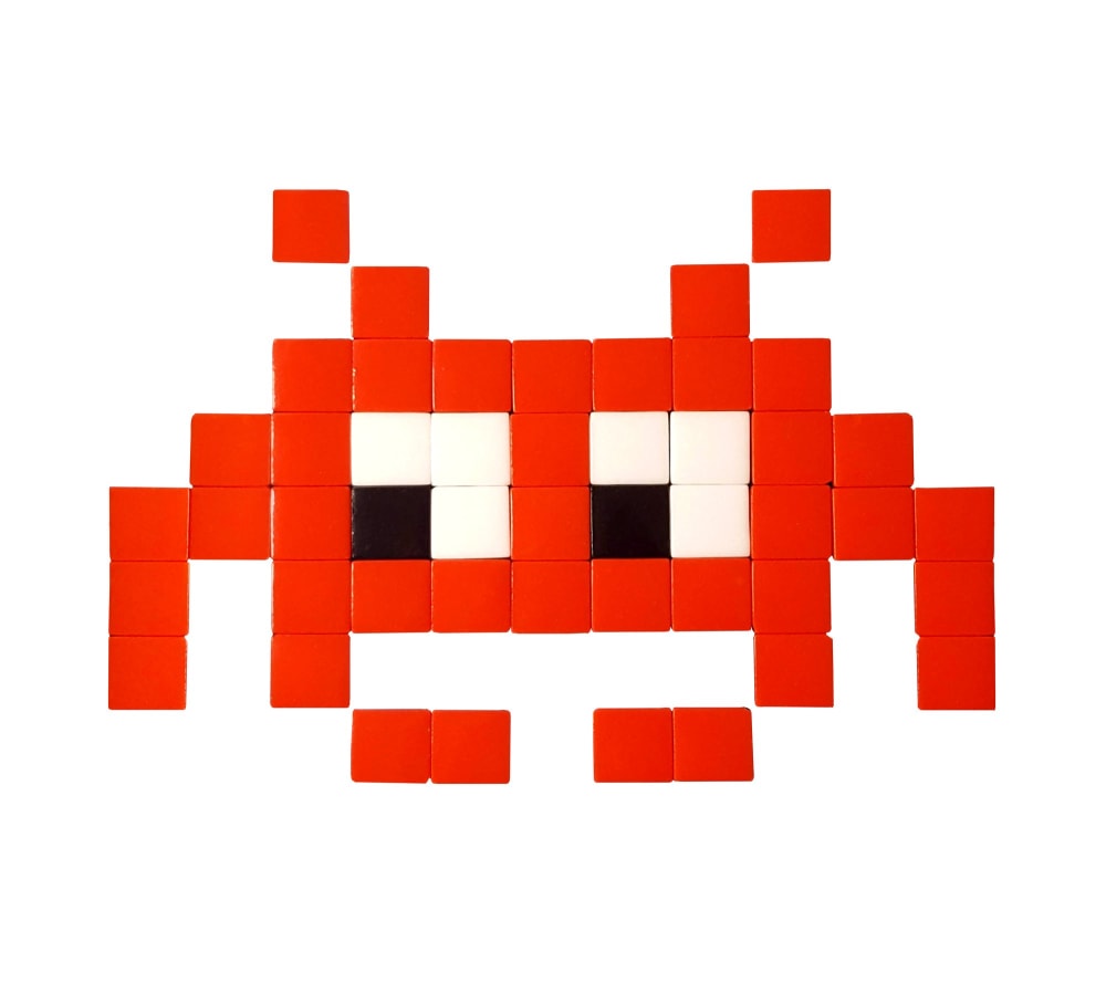 Mosaïque invaders en verre rouge