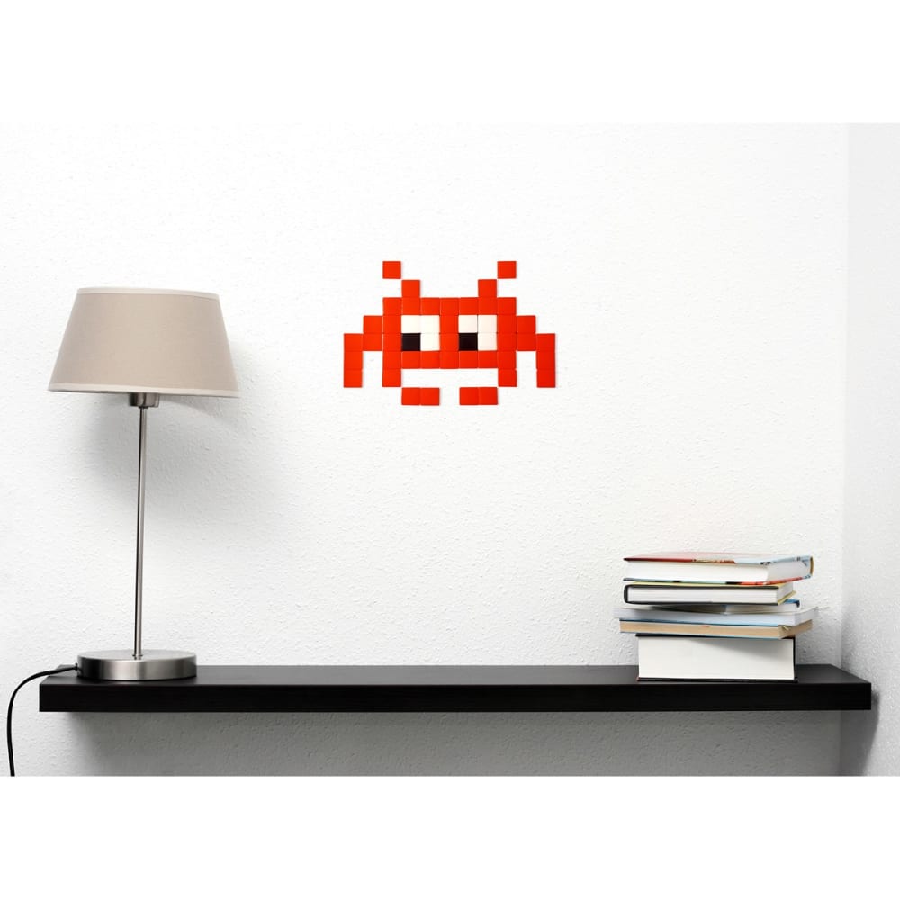 Mosaïque invaders en verre rouge — vue 3