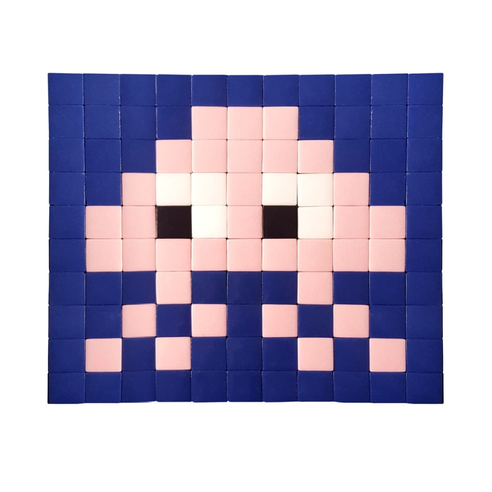 Mosaïque invaders en verre rose