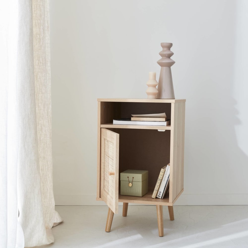 Mesita de noche con 1 puerta, de madera y caña trenzada, natural - Maisons du Monde