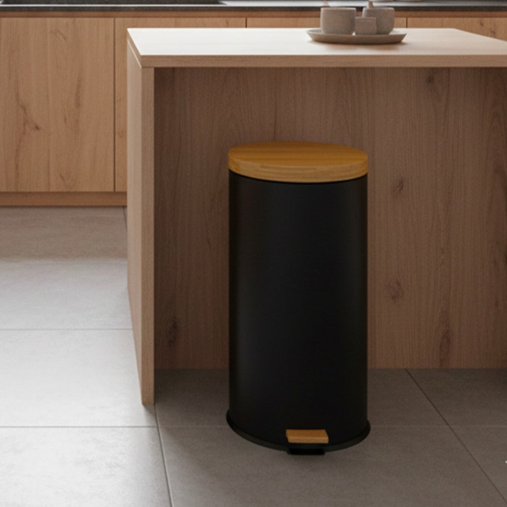 Cubo de basura de cocina de pedal negro 30l