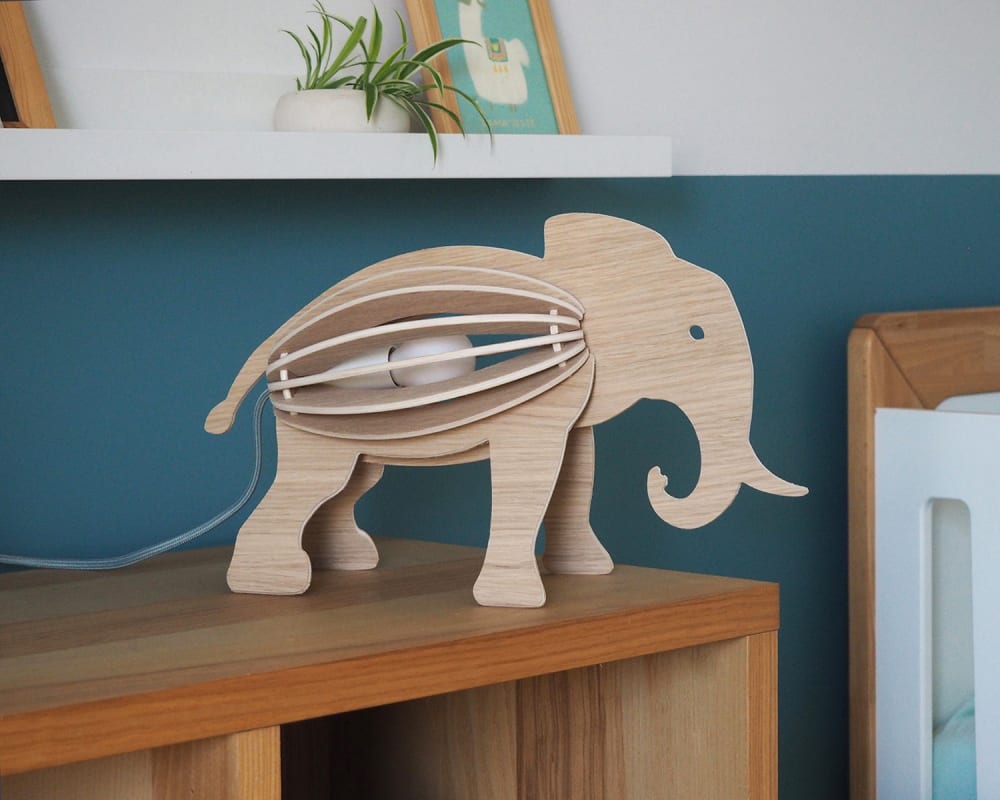 Lámpara de mesa elefante - Maisons du Monde