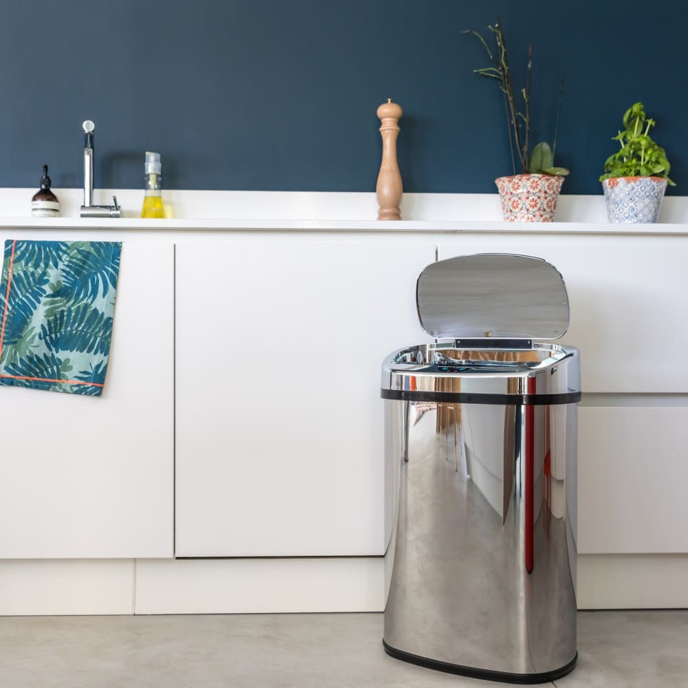 Automatischer Küchenmülleimer Silber 68l - Maisons Du Monde