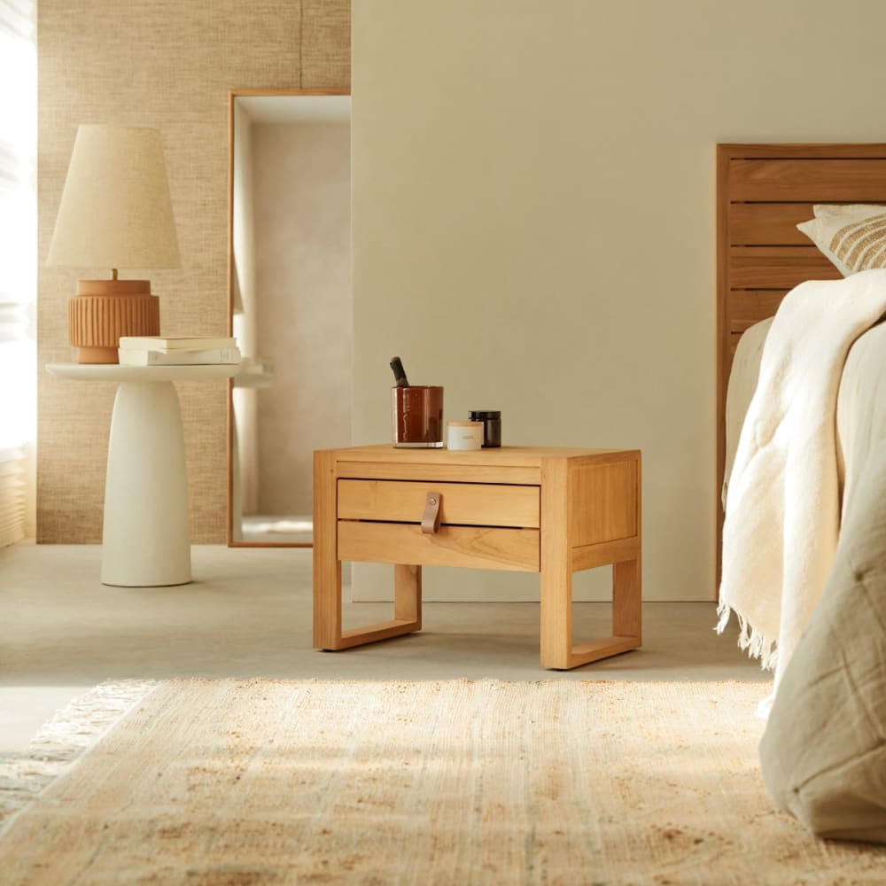 Tikamoon Nachttisch aus massivem Teakholz style classic chic Beige