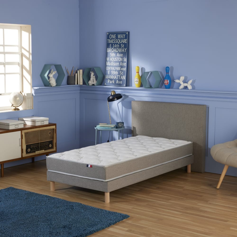 Ensemble matelas mémoire de forme + oreiller + couette 90x190 Ensemble matelas mémoire de forme + oreiller + couette 90x190