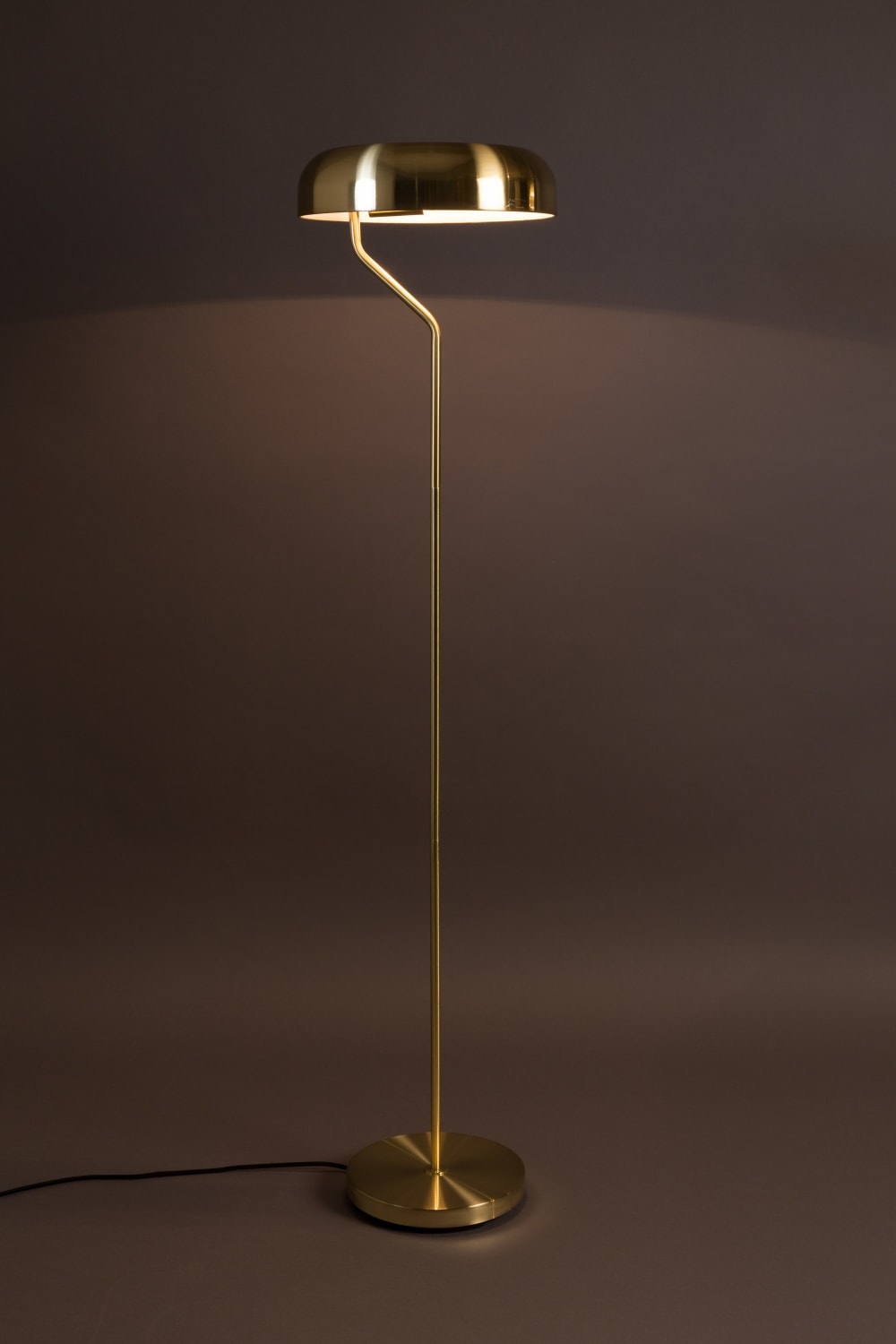 Lampadaire en laiton doré — vue 3