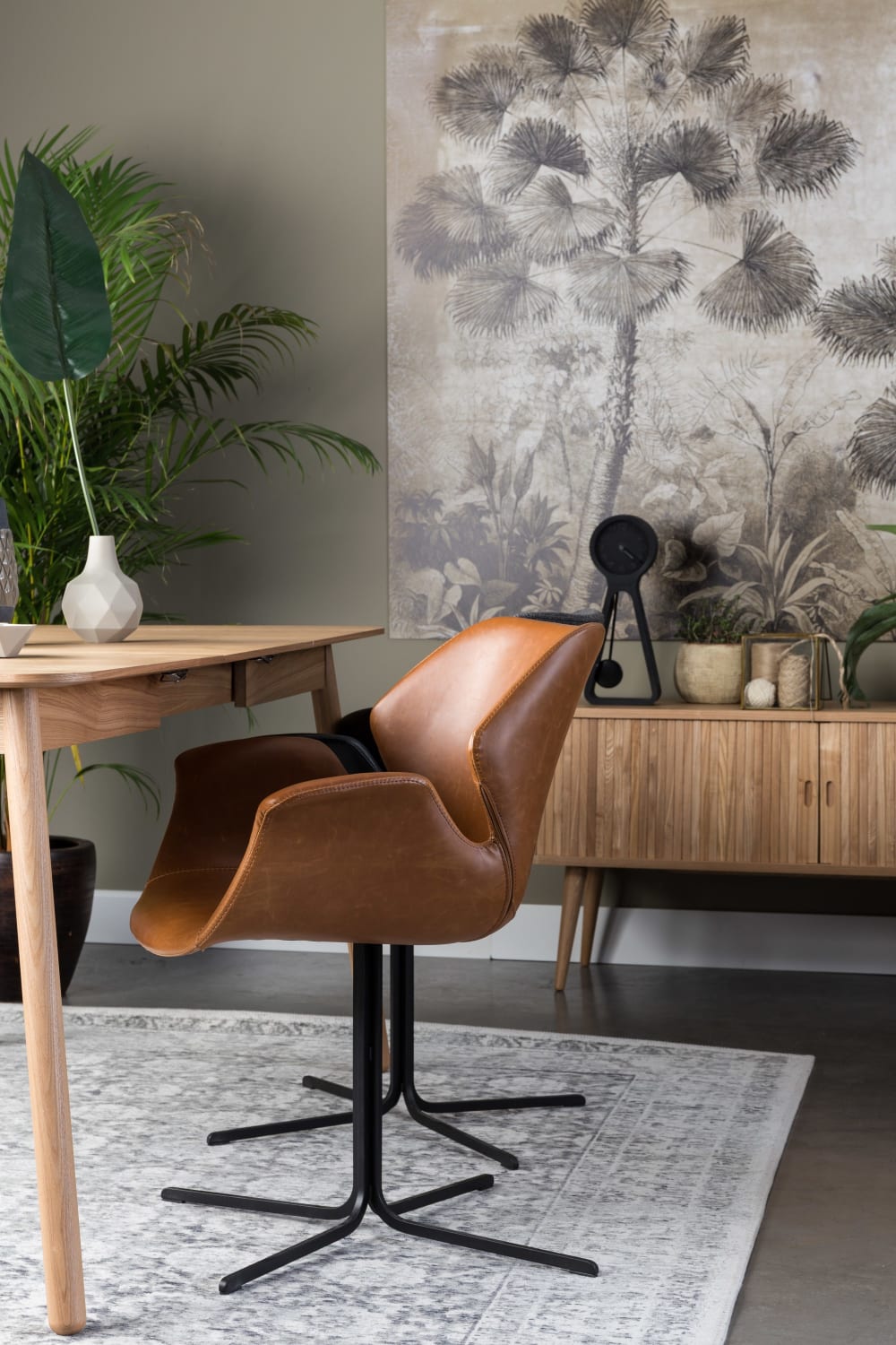 Fauteuil en cuir marron