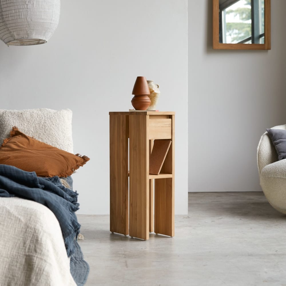 Tikamoon Nachttisch aus massivem Teakholz style classic chic Beige