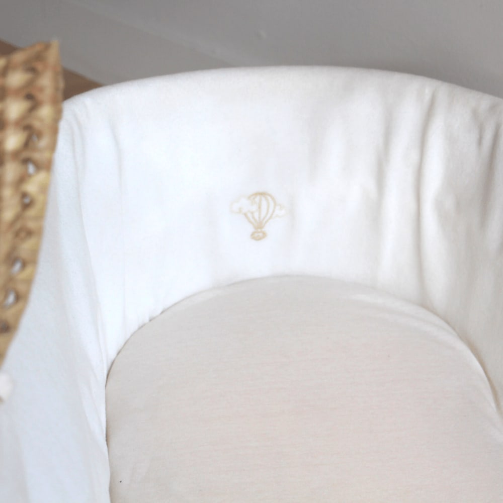 Couffin bébé avec Matelas, Habillage en Velours - Coton Bio - Nuage (Premiers Moments) - Image 3