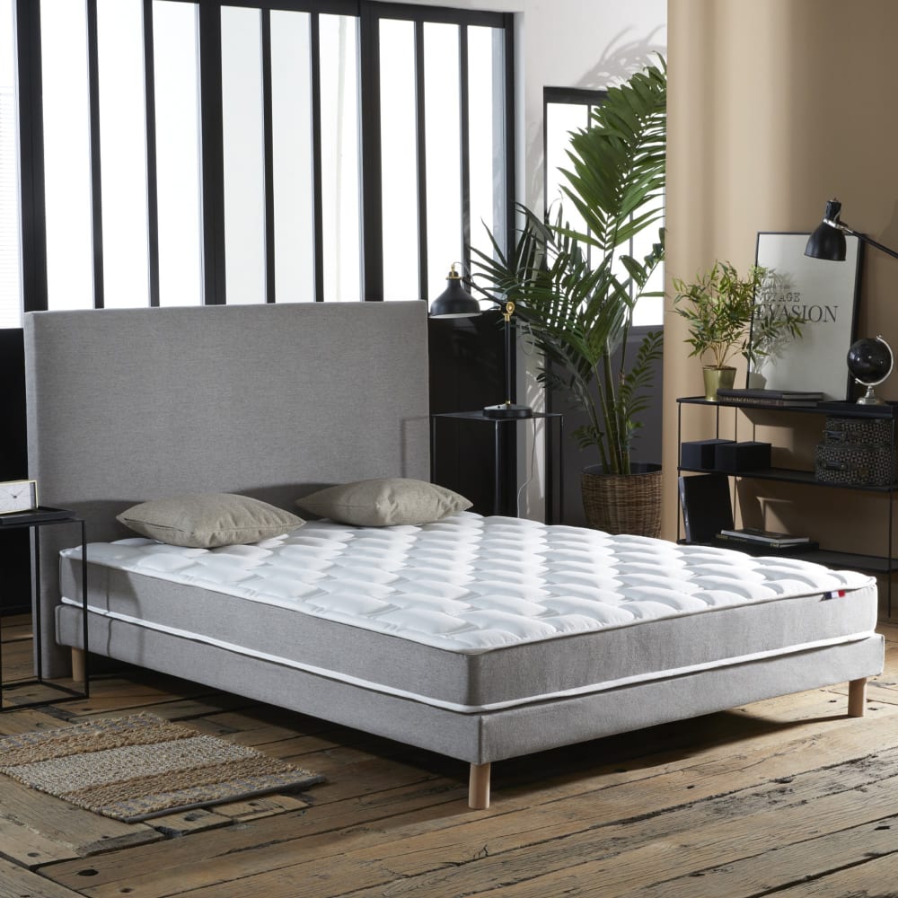 Ensemble matelas mémoire de forme + oreiller + couette 140x190 Ensemble matelas mémoire de forme + oreiller + couette 140x190