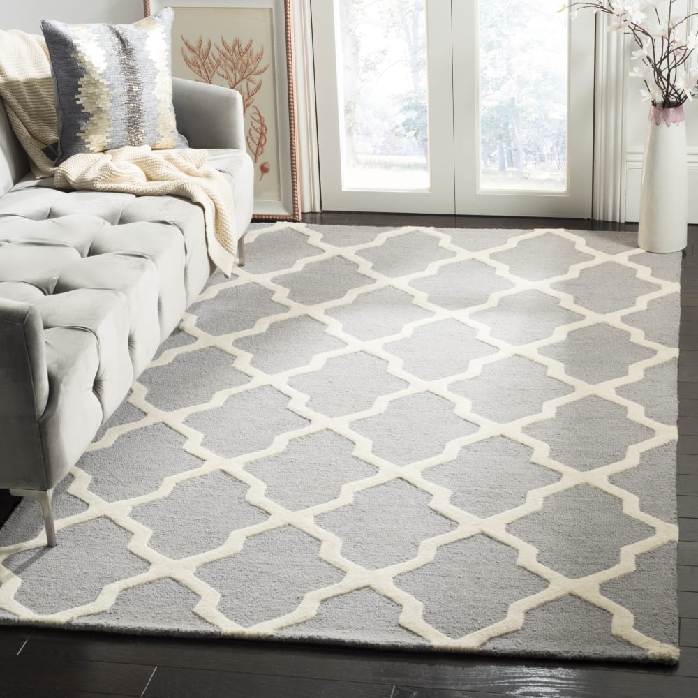 Tapis treillis en laine argent/blanc, 122 x 183 cm — vue 3