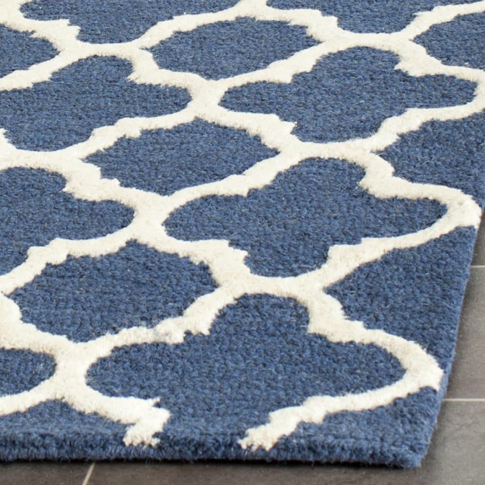 Tapis géométrique en laine bleu/blanc, 122 x 183 cm — vue 4