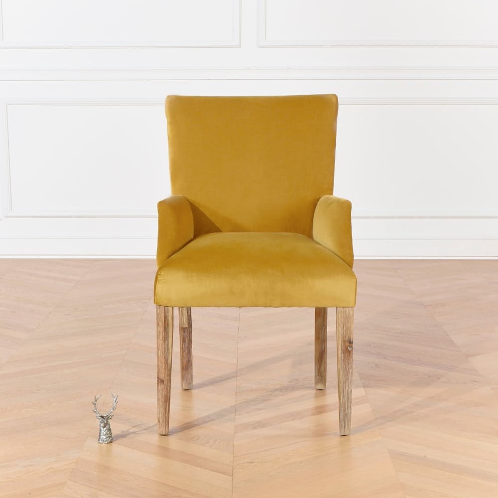 Fauteuil de table style moderne en bois et velours jaune moutarde