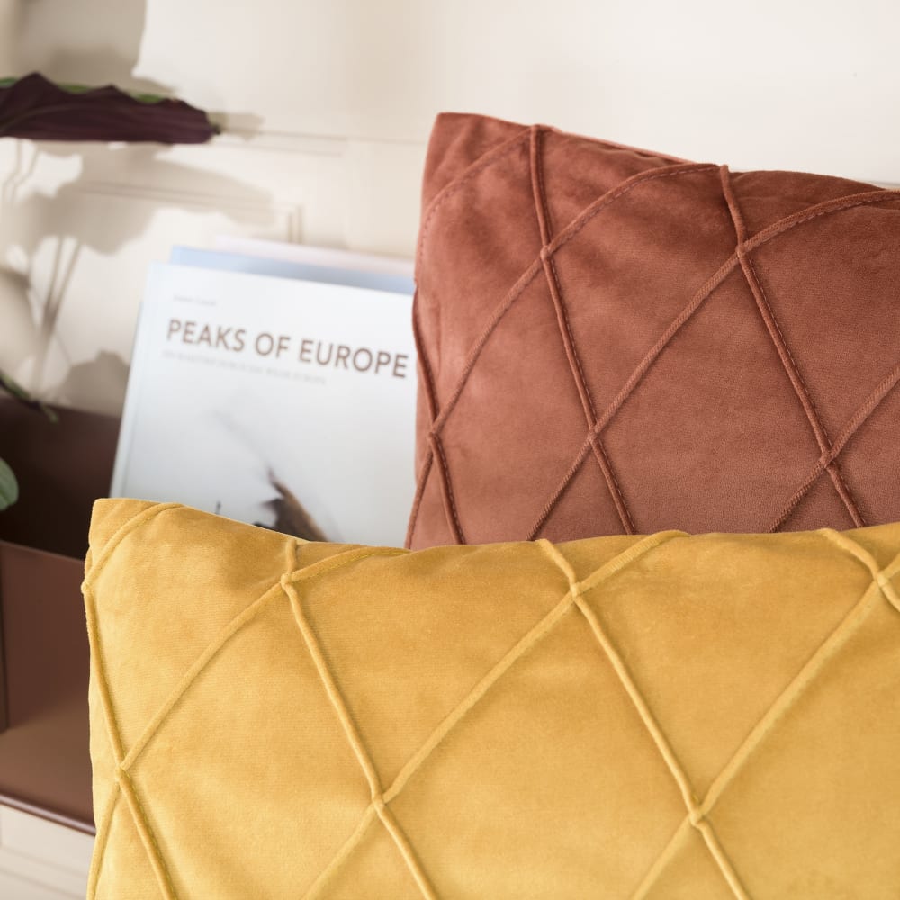 Housses de coussin velours relief pli cousu jaune or 50x50-lot de 2 - Maisons du Monde