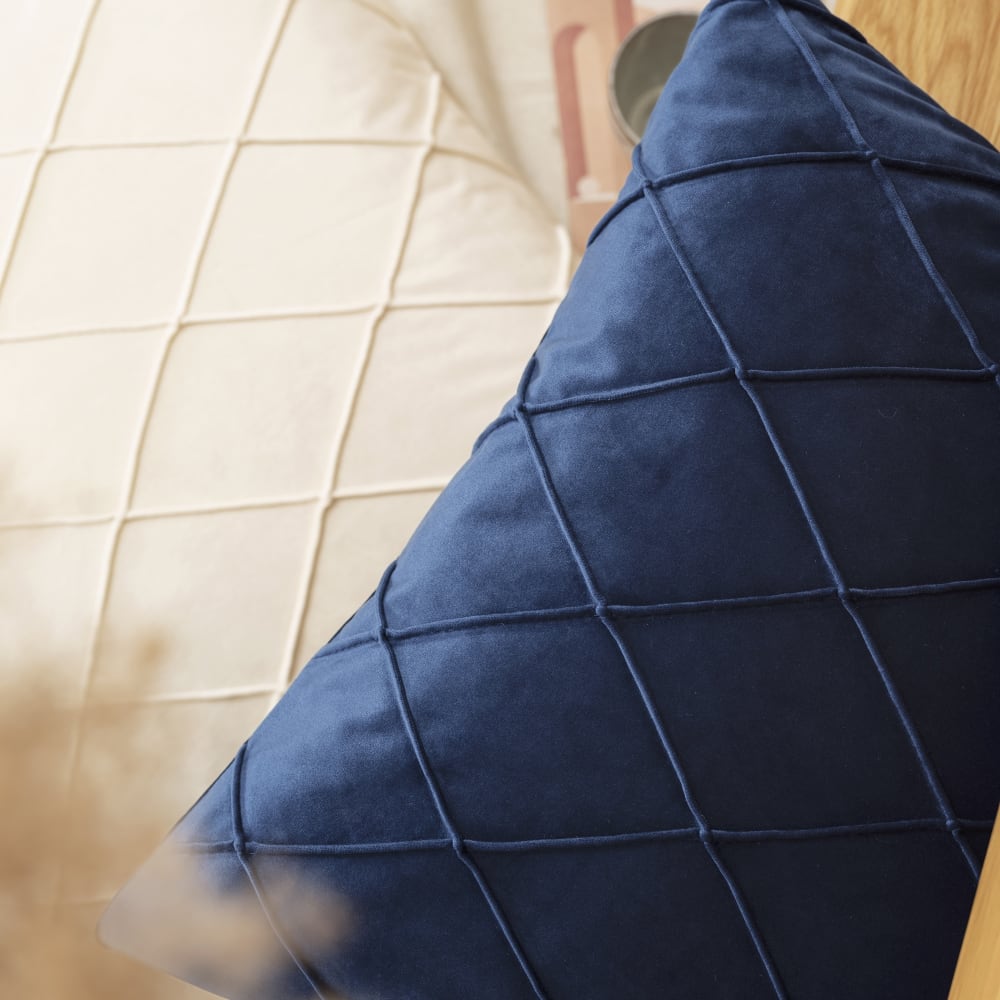 Housses de coussin velours relief pli cousu ivoire 50x50-lot de 2 - Maisons du Monde