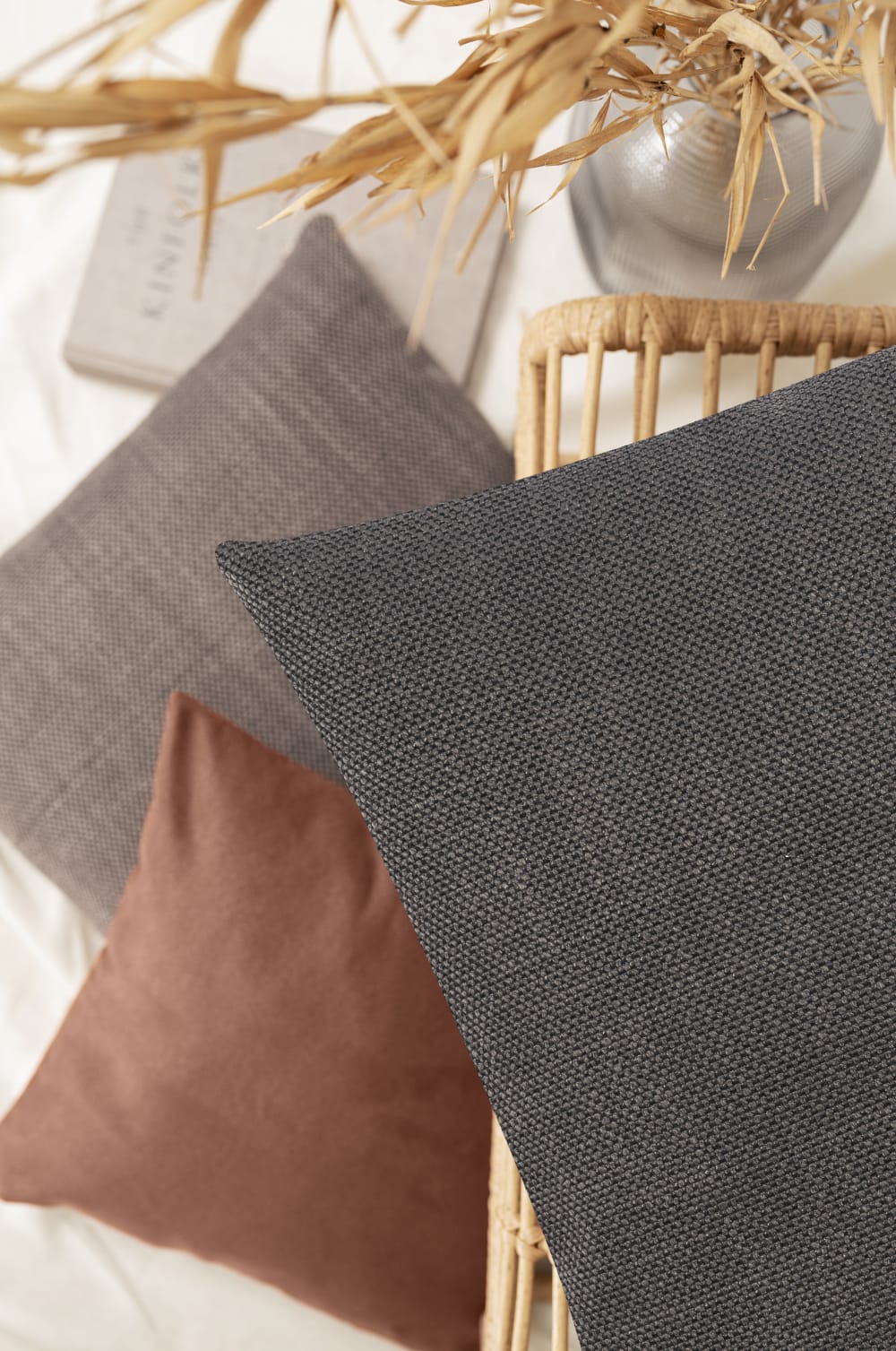 Housse de coussin jacquard uni anthracite 50x50 — vue 3