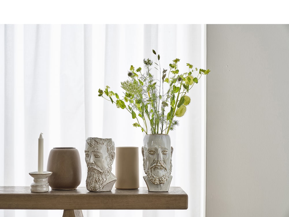 Pot de fleurs visage en argile blanc - Maisons du Monde