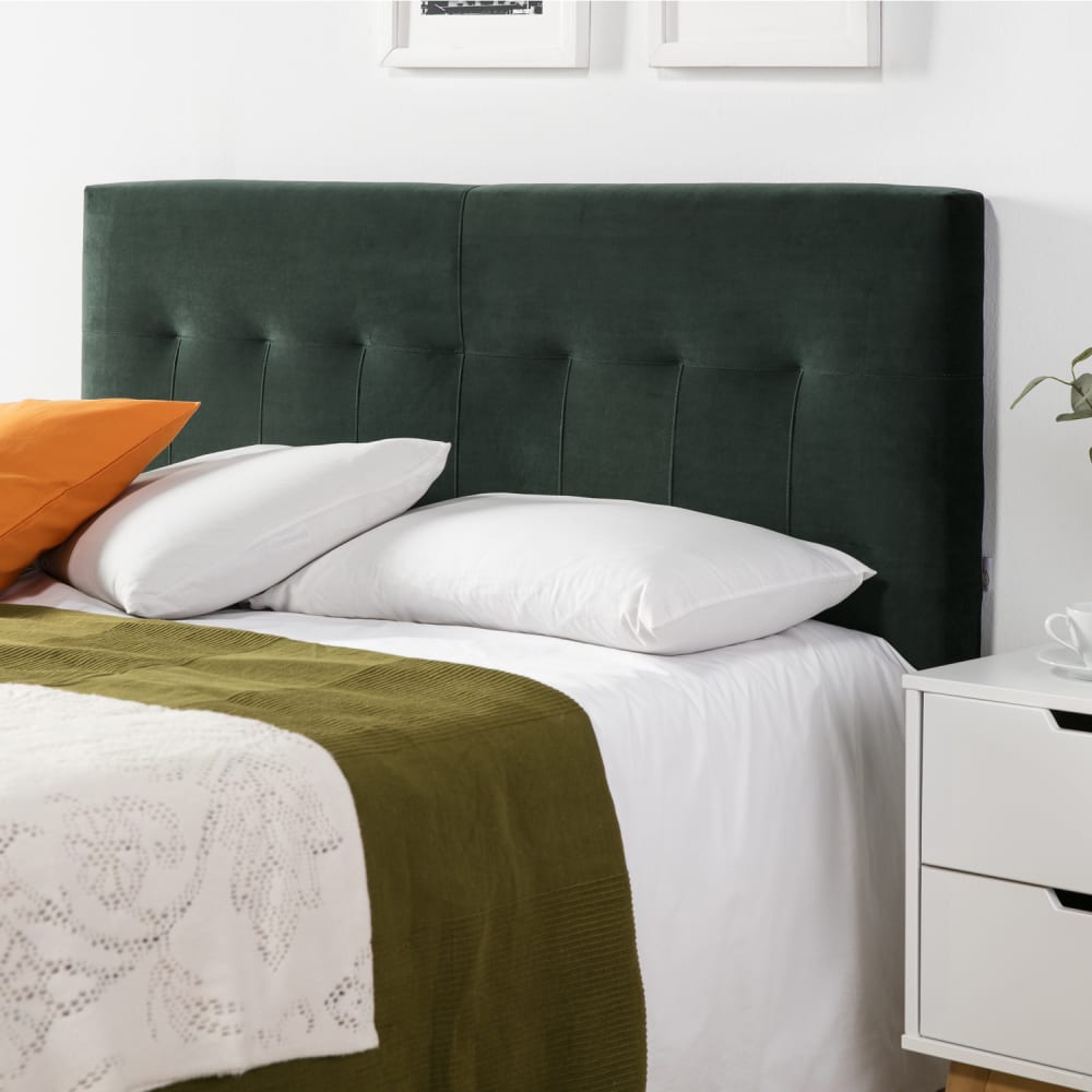 Cabecero tapizado 140x100 cm verde, para cama 135, patas de madera - Maisons du Monde
