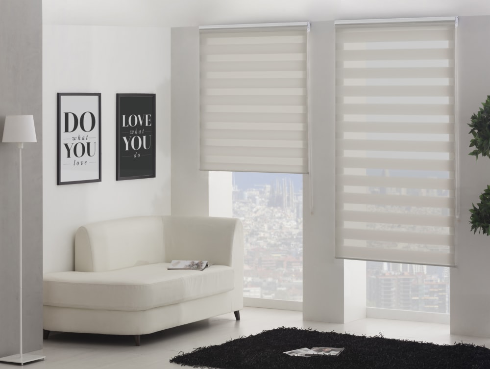 Store enrouleur polyester translucide 120x250 - Maisons du Monde