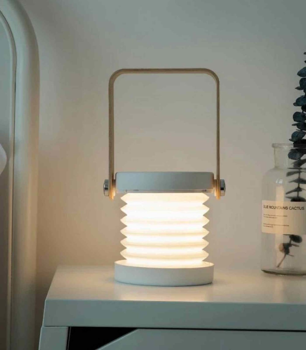 Lanterne veilleuse portable LED (Coup de Coeur) - Image 2