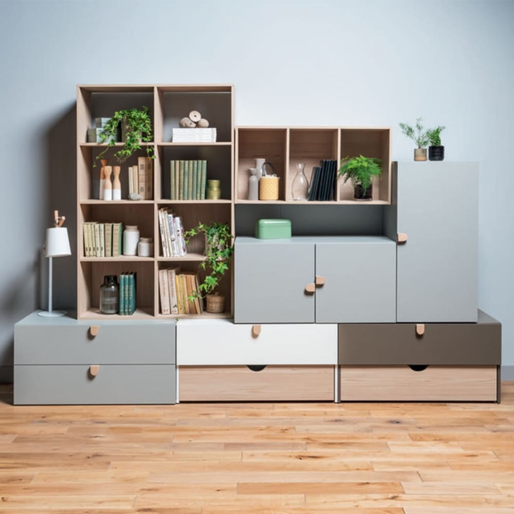 Graue Kommode mit 2 Schubladen und Holzgriffen - Maisons Du Monde