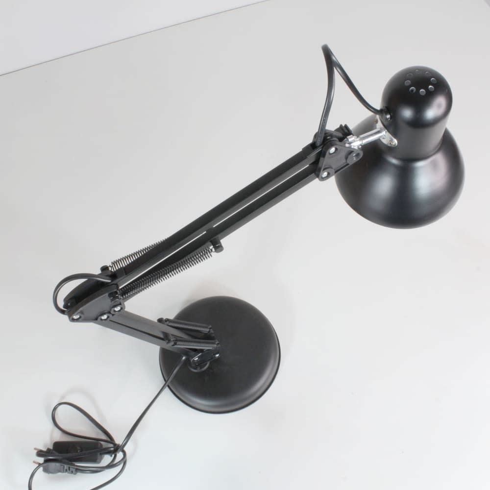 Lampe de bureau articulée rétro en métal noir — vue 4