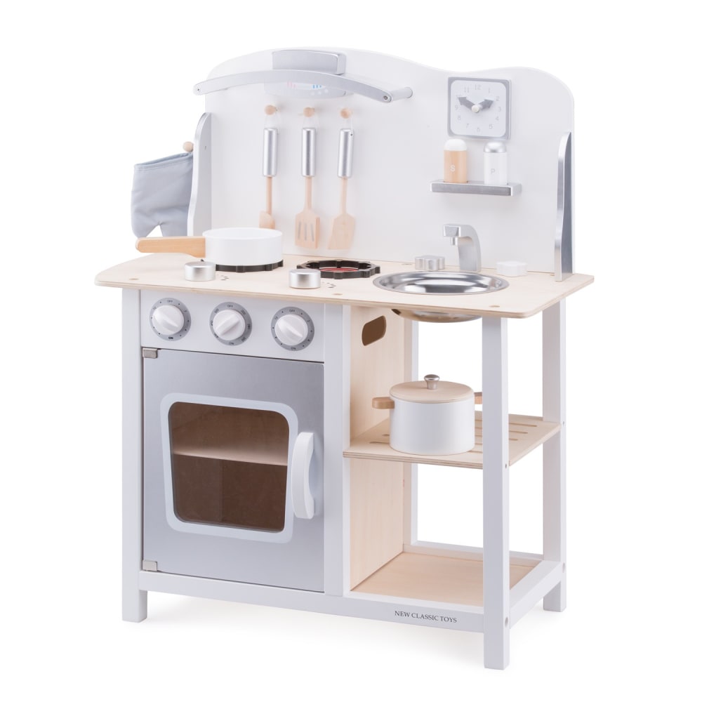 Cocina de madera blanca y gris