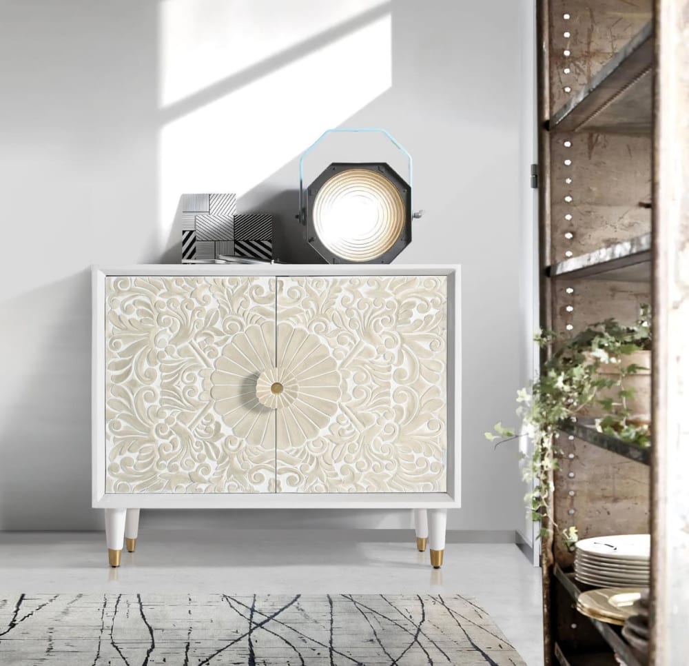 Buffet en bois de manguier blanc et détails dorés