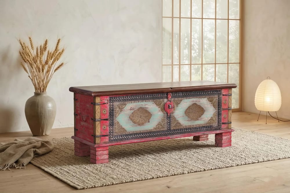 Coffre en manguier rouge vieilli et merisier - Maisons du Monde