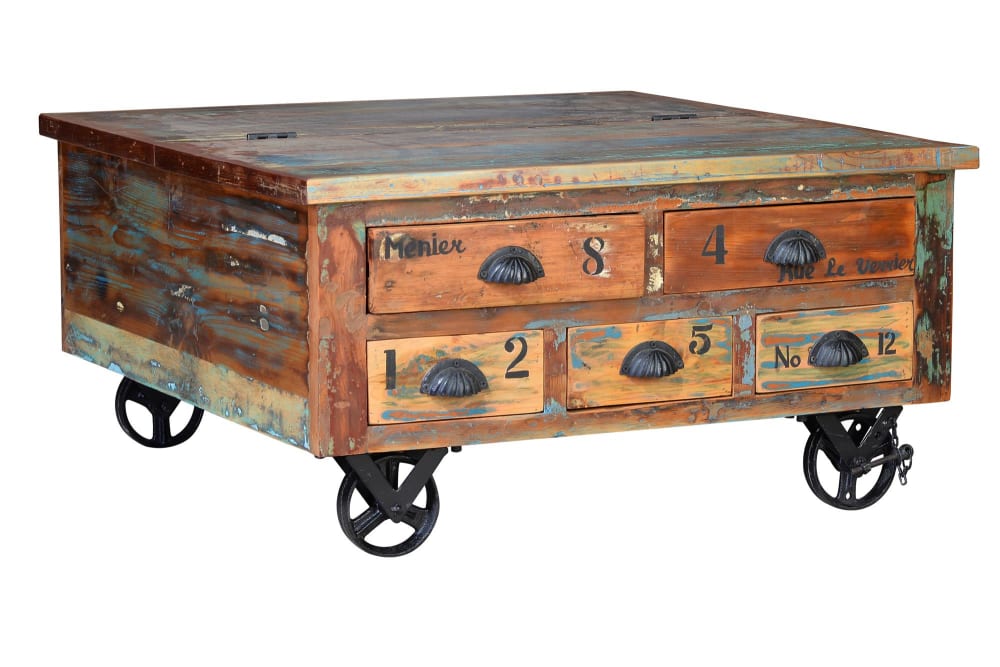 Table basse en bois recyclé multicolore