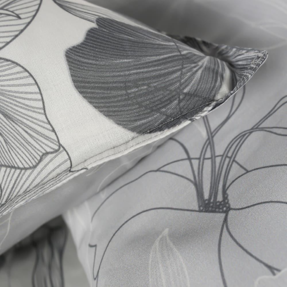 Parure de lit 2 personnes imprimé floral coton 220x240 cm gris - Maisons du Monde
